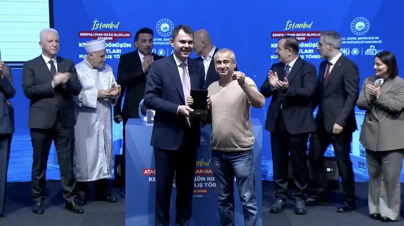 7 November 2025, Ataşehir Şerifali İmar İskan blocks, urban regeneration housing lottery draw ceremony